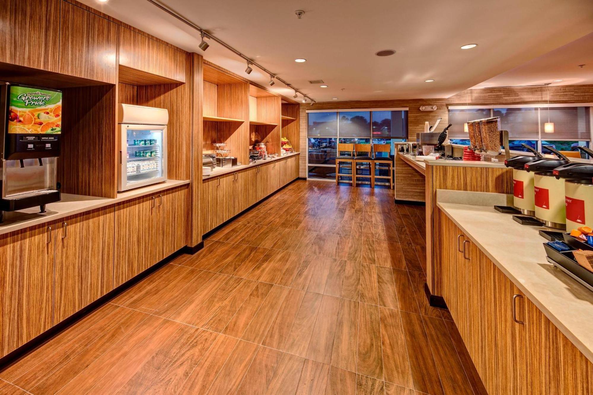 Towneplace Suites By Marriott Auburn University Area Extérieur photo