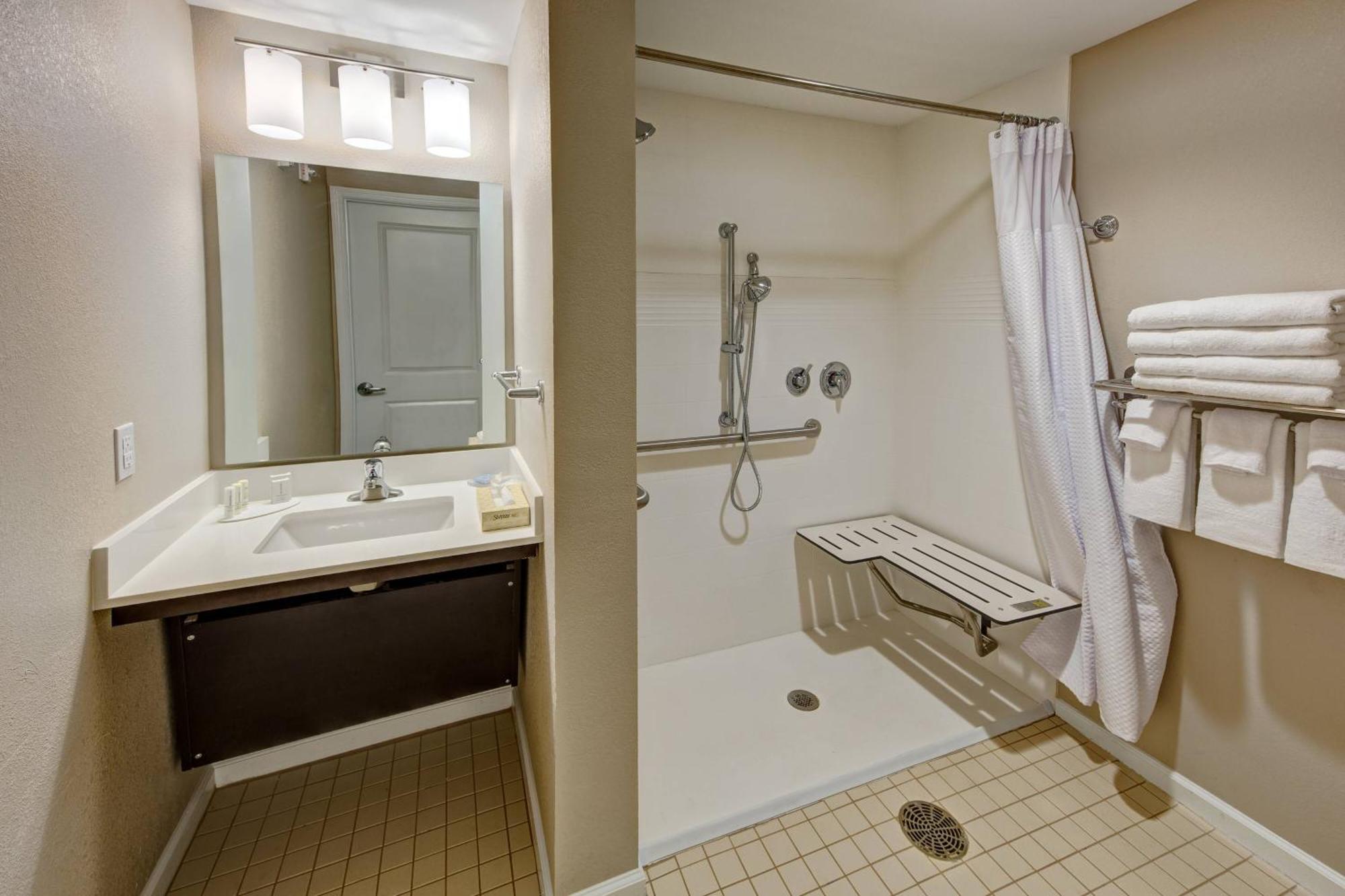 Towneplace Suites By Marriott Auburn University Area Extérieur photo